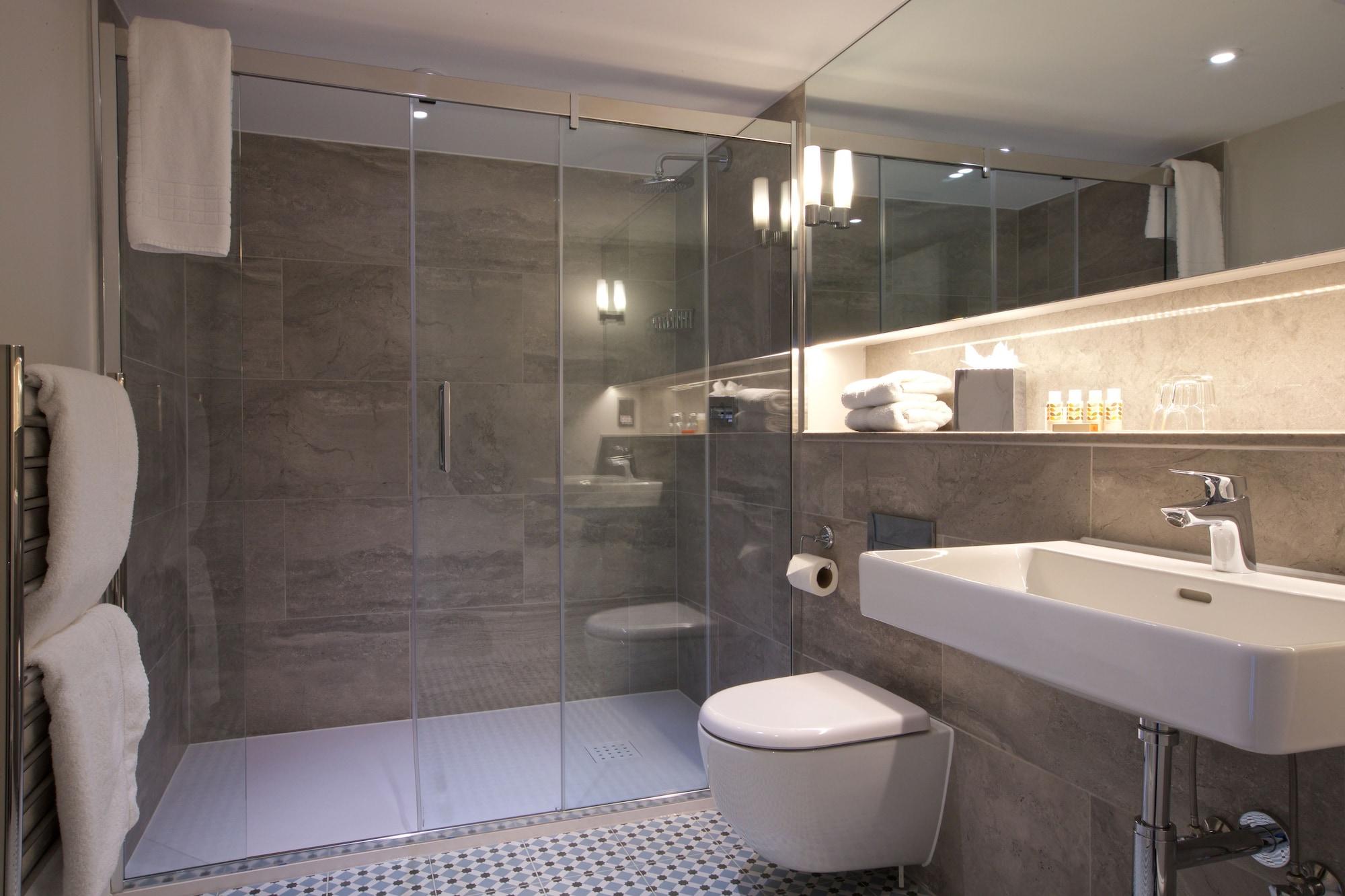 Fifty-Four Boutique Hotel London Exterior photo